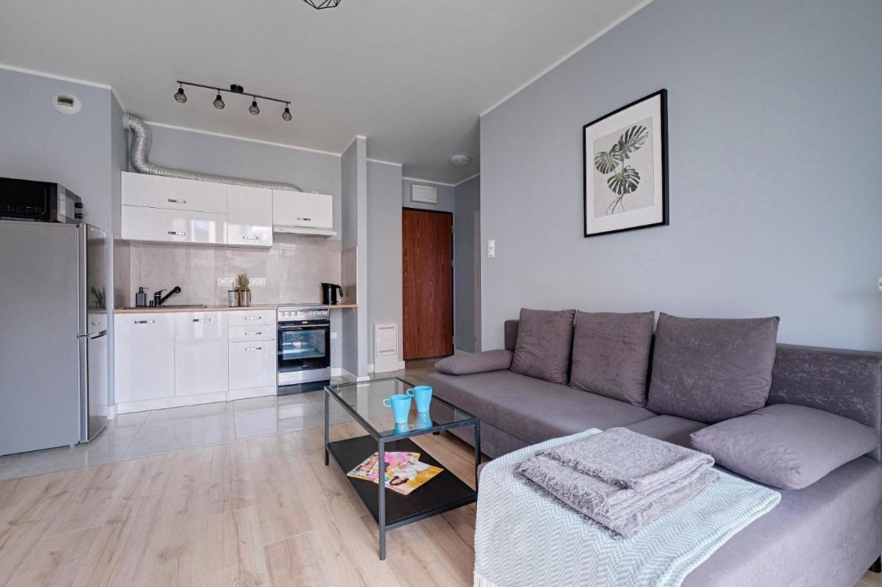 Appartamento 2Br Apt Strzelecka 24 With Balcony Varsavia Esterno foto